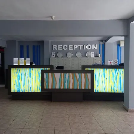 Hotel Carnival